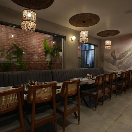 Hotel Swathi ホスペット エクステリア 写真